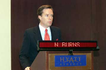 Η ενδυνάμωση των ελληνοαμερικανικών σχέσεων στόχος της αντιπροσωπείας των ΗΠΑ στην Αθήνα