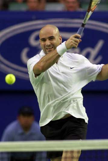 Ο Αγκάσι πέρασε τον Ράφτερ και προκρίθηκε στον τελικό του Αυστραλιανού Όπεν