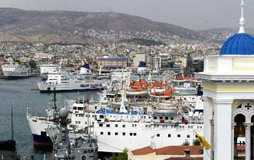 Σκοπιμότητες πίσω από το ενδιαφέρον των ακτοπλοϊκών βλέπει ο Παπουτσής – Συνεδριάζει η ΓΕΑΣ