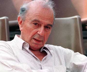 Επεκτείνονται οι δραστηριότητες του Θεατρικού Μουσείου