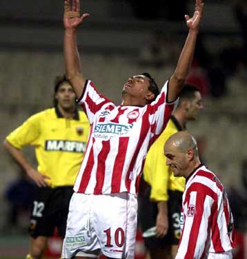 Ολυμπιακός κυρίαρχος, 6-1 την ΑΕΚ στο Κύπελλο Ελλάδας – Πανηλειακός και Παναχαϊκή στους «8»