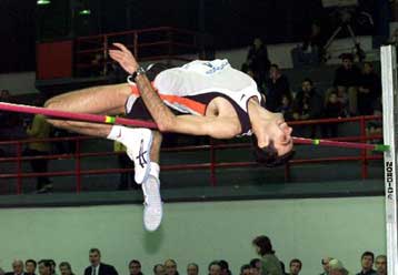 Ντιμτσένκο και Σεριόγκινα πρώτευσαν στο μίτινγκ αλμάτων – Στα 2,24μ. ο Κοκότης