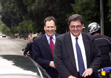 Οι σχέσεις μου με την κυβέρνηση είναι αρμονικές, δηλώνει ο Θ.Τζογάνης διαψεύδοντας τα σχετικά δημοσι