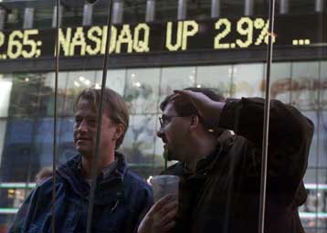 Μικρή άνοδος για τον Nasdaq κατά το άνοιγμα της Τετάρτης