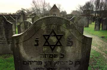 Έκθεση αφιερωμένη στα θύματα του Ολοκαυτώματος της Ελλάδας παρουσιάζεται στο Στρασβούργο