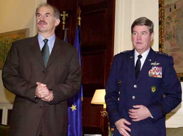 Το ΝΑΤΟ είχε ενημερώσει τους συμμάχους για τη χρήση βλημάτων απεμπλουτισμένου ουρανίου