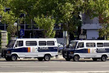 Ισπανός στρατιωτικός γλίτωσε από επίθεση της ΕΤΑ