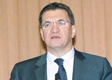 Καταργείται το σύστημα του πολλαπλού βιβλίου