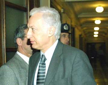 Υπέρ της εξέτασης DNA και χωρίς τη συγκατάθεση των υπόπτων ο Μ.Σταθόπουλος