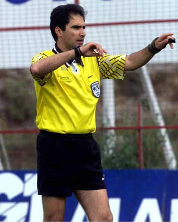 Ο Μποροβήλος σφυρίζει το Ηρακλής – ΑΕΚ στη 16η αγωνιστική – Όλοι οι διαιτητές