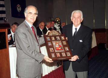 Έκκληση «να σπάσει το απόστημα που δηλητηριάζει το ποδόσφαιρο» απηύθυνε ο πρόεδρος της Βουλής