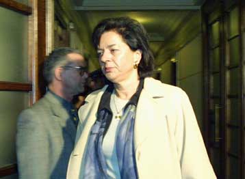 Την λήψη μέτρων για την ισότητα και την κοινωνική ασφάλιση, ζητά από την ΕΕ η Β.Παπανδρέου