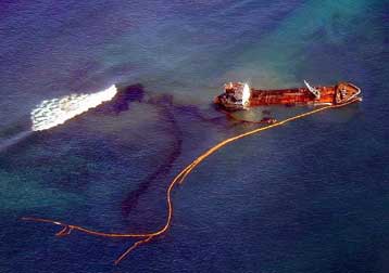 SOS για τα νησιά Γκαλαπάγκος από τον πρόεδρο του Ισημερινού