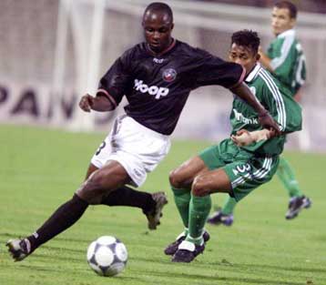 Νέο επεισόδιο στο σίριαλ Ολισαντέμπε – Επιστροφή Σόζα στο διπλό της Παιανίας