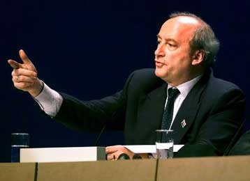 Η Γαλλία θα συνεχίσει να έχει καλές σχέσεις με την Τουρκία, διαβεβαιώνει ο Βεντρίν