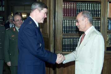 Διήμερη επίσκεψη στην Αθήνα πραγματοποιεί από την Τρίτη ο αρχηγός των αμερικανικών Ενόπλων Δυνάμεων