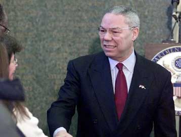 Επίσημη πρώτη του Πάουελ στο Στέιτ Ντιπάρτμεντ με χιούμορ και όραμα για την εξωτερική πολιτική