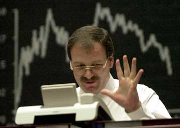 Υποχώρηση του ρυθμού ανάπτυξης και του πληθωρισμού στην ευρωζώνη εμφανίζουν οικονομικές έρευνες