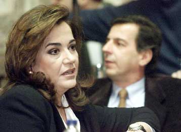 Πολιτικός αντίπαλος ο Αβραμόπουλος – Μπορεί να μας κόψει ψήφους