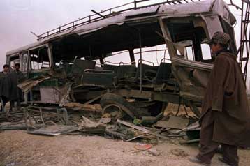 Τουλάχιστον 14 νεκροί από εκρήξεις στο Κασμίρ