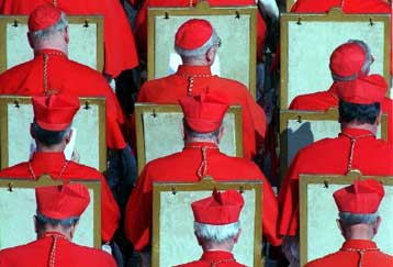 Για τη διαδοχή του φροντίζει ο Πάπας, διορίζοντας 37 νέους καρδιναλίους