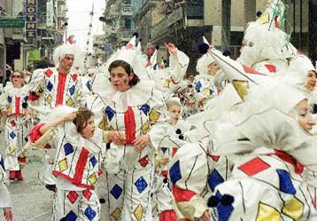 Με μια φαντασμαγορική τελετή ξεκίνησε το Καρναβάλι της Πάτρας