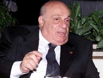 Εξωτερικό σύνορο της ΕΕ η Κύπρος, λέει ο Μάουρερ – Συνεχίζει τις προκλήσεις ο Ντενκτάς