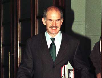 Η Ελλάδα δεν πρέπει να βλέπει με φόβο την αλλαγή στην προεδρία των ΗΠΑ