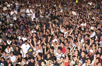 Απέτυχαν οι συνομιλίες μεταξύ Εστράντα και της αντιπολίτευσης των Φιλιππίνων