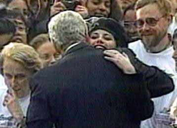 Mea culpa από τον Κλίντον στη δύση της προεδρίας του…