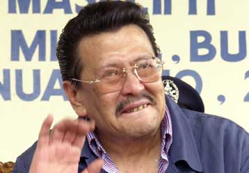 Τέλος εποχής για τον Εστράντα – Ζήτησε πρόωρες εκλογές, στις οποίες δεν θα είναι υποψήφιος