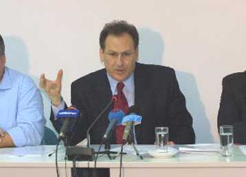 Επιπλέον εγγυήσεις 41,6 δισ. δρχ. δίνει το ελληνικό Δημόσιο στην ΕΤΕπ για το μετρό Θεσσαλονίκης