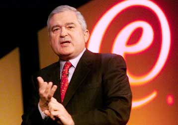 Ξεπέρασαν τις προβλέψεις τα κέρδη της ΙΒΜ το τέταρτο τρίμηνο