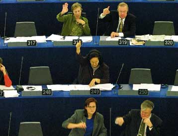 Τη λήψη μέτρων για την προστασία των κρατουμένων στις τουρκικές φυλακές ζητά το Ευρωκοινοβούλιο