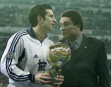 Ο Φίγκο προτρέπει τον Μπέκαμ να αφήσει την premier league