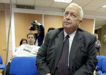 Κυνικός ο Σαρόν προς τους Παλαιστινίους, αρνείται περαιτέρω παραχωρήσεις