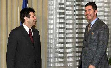 Ακαρπες οι συνομιλίες Κοστούνιτσα – Τζουγκάνοβιτς για το μέλλον της ΟΔΓ