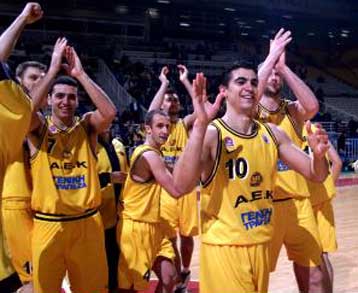 Ένας κέρδισε ένας έχασε, Περιστέρι και ΑΕΚ στη δεύτερη θέση με επόμενους αντιπάλους τις Τάου Κεράμικ