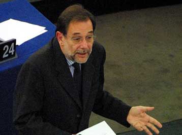 Τα πυρά των Ελλήνων ευρωβουλευτών για το «σύνδρομο των Βαλκανίων» δέχτηκε ο Χ.Σολάνα