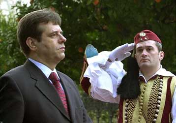 Καθόλου τυχαία η επιλογή της Αθήνας για την πρώτη επίσκεψη στο εξωτερικό τη νέα χρονιά