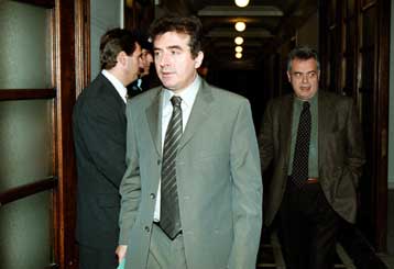 Στην Αθήνα ο Βρετανός υφυπουργός Εξωτερικών Τζ.Μπατλ – Θέματα τρομοκρατίας στην ατζέντα