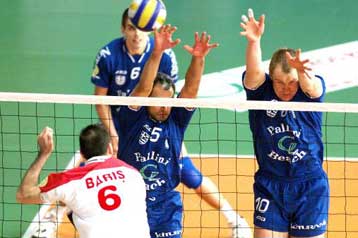 Εξασφάλισε το δεύτερο εισιτήριο για το Champions League η Ελλάδα, ο Ηρακλής 3-2 την Αρτσελίκ