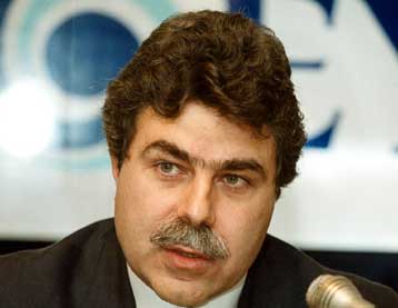 Ο Γιώργος Παπαβασιλείου νέος πρόεδρος του ΟΕΚ