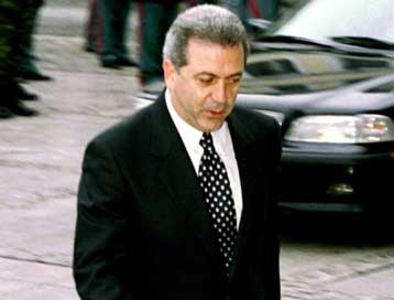 Διαψεύδει η V-PRC δημοσκόπηση για το κόμμα Αβραμόπουλου