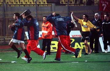 Απαντες… απόντες στην απολογία της ΑΕΚ στην πειθαρχική επιτροπή της ΕΠΟ – Αναβλήθηκε και εκδικάζετ