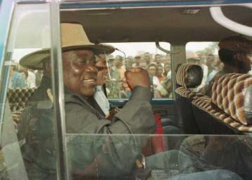 Ανδρας της φρουράς του πυροβόλησε τον πρόεδρο του Κονγκό – Είναι νεκρός, υποστηρίζει ο Βέλγος ΥΠΕΞ