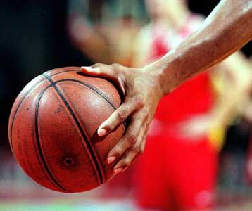 Κόντρα oμοσπονδίας μπάσκετ με την «Αθήνα 2004» ύστερα από επιστολή της τελευταίας στη FIBA