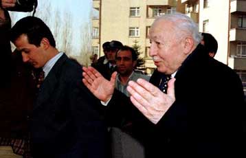 Τα επιχειρήματά τους ενώπιον του ΕΔΑΔ ανέπτυξαν οι εκπρόσωποι του τουρκικού ισλαμικού Κόμματος της Ε