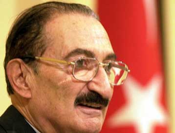 Σχέδιο αποσταθεροποίησης της Τουρκίας από τους πολιτικούς αντιπάλους του καταγγέλλει ο Ετζεβίτ