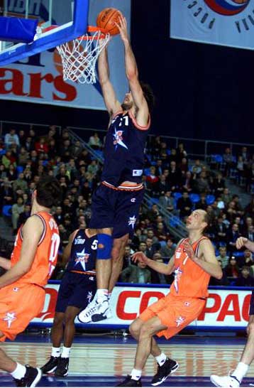 Χωρίς τον Μενεγκίν θα υποδεχτεί την Τετάρτη η Παφ Μπολόνια το Περιστέρι για τη Euroleague